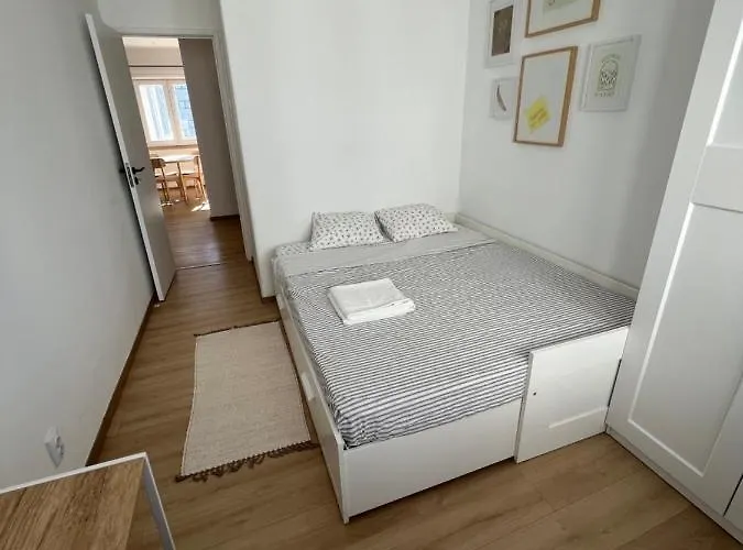 Capitao Ribeiro Surf House *