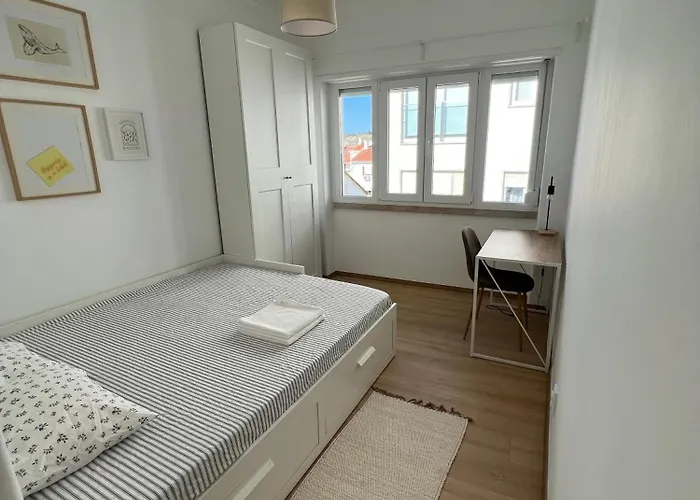 Capitao Ribeiro Surf House Апартаменты Кошта-да-Капарика