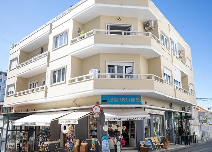 Апартаменты Capitao Ribeiro Surf House